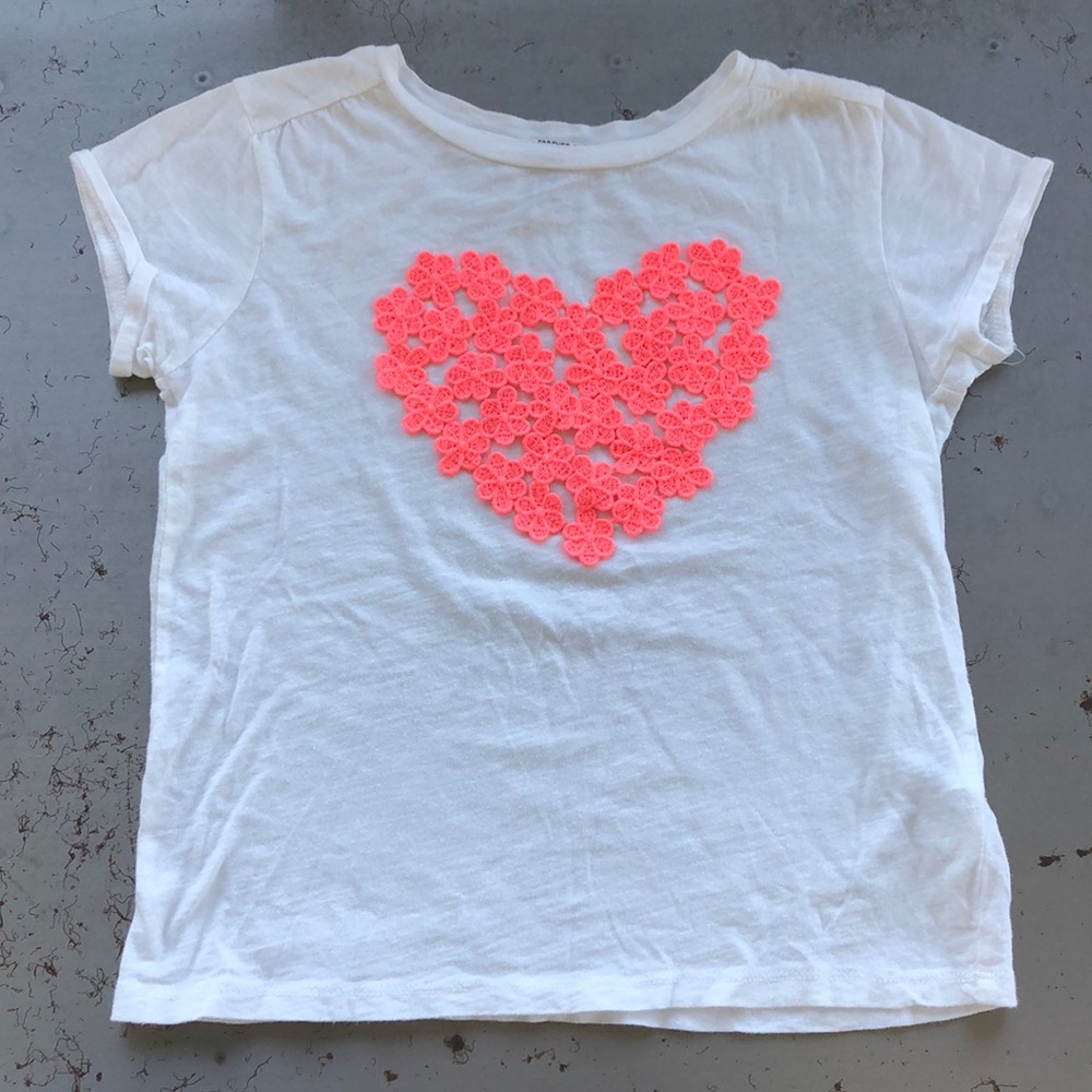 Forever 21 flower heart T shirt